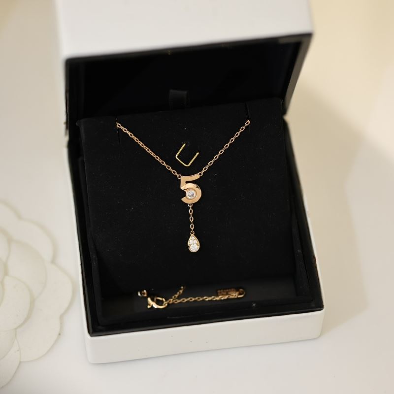 Ch**el necklaces